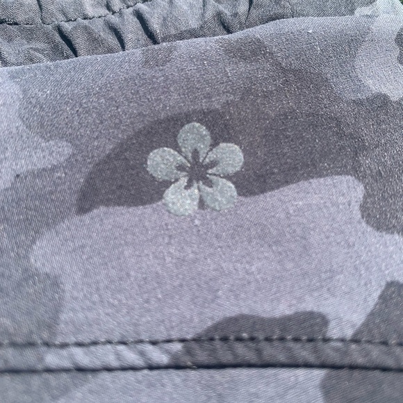 Men's Tuff Athletics Black Camo Athletic Shorts - XL - Picture 7 of 7